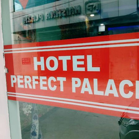 Perfect Palace Hotel Nova Deli Exterior foto